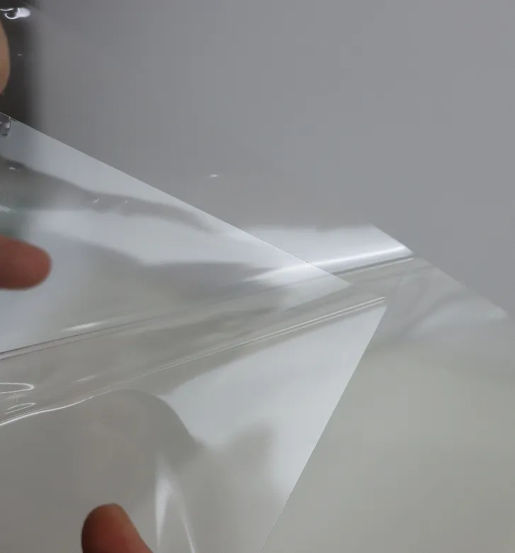 印刷成品:FreePost® 双面贴 膜面效果